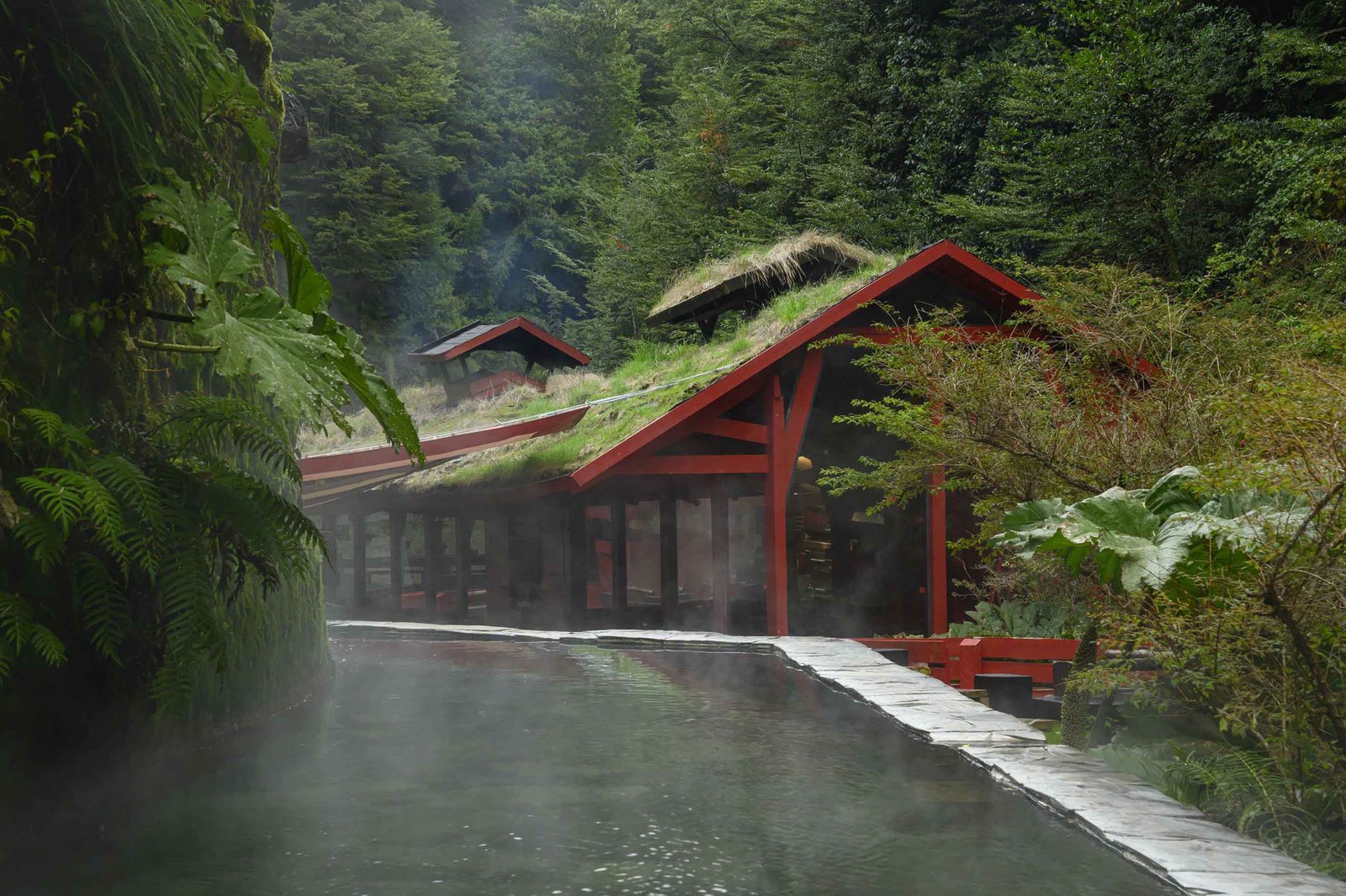 Termas no sul do Chile para relaxar durante o Turismo no Chile 2026